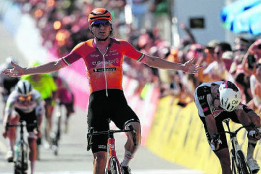 Xabler Isasa bateu ao sprint Raul Oliveira que voltou a ficar perto da vitória