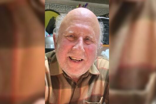 Homem de 79 anos