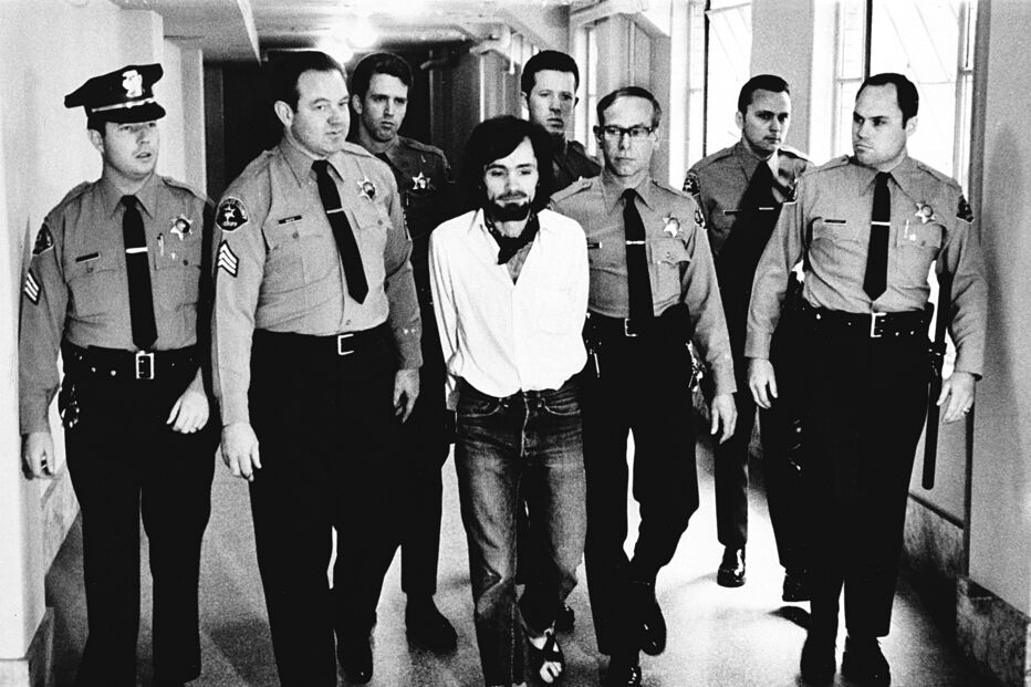 Mais de cinco décadas após os homicídios que chocaram os Estados Unidos, Manson continua a suscitar fascínio e perplexidade