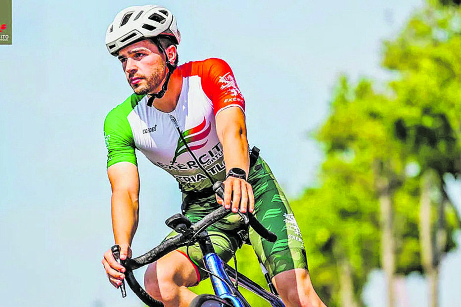 Tiago Rodrigues tem 23 anos e é alferes do Exército