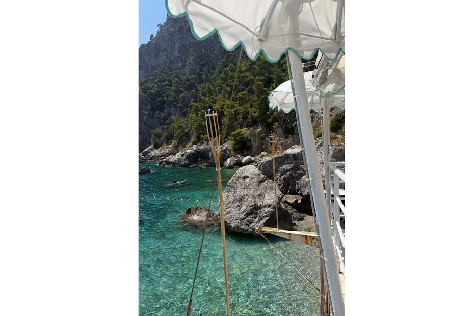 Matilde Mourinho de férias em Capri, Itália