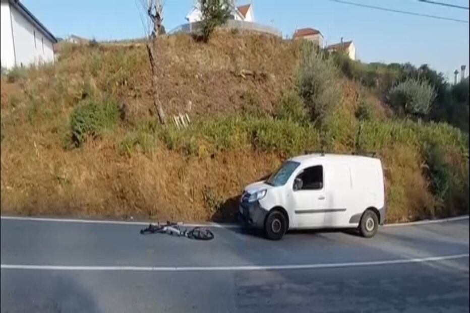 Ciclista da Volta a Portugal morre atropelado em Ponte de Lima