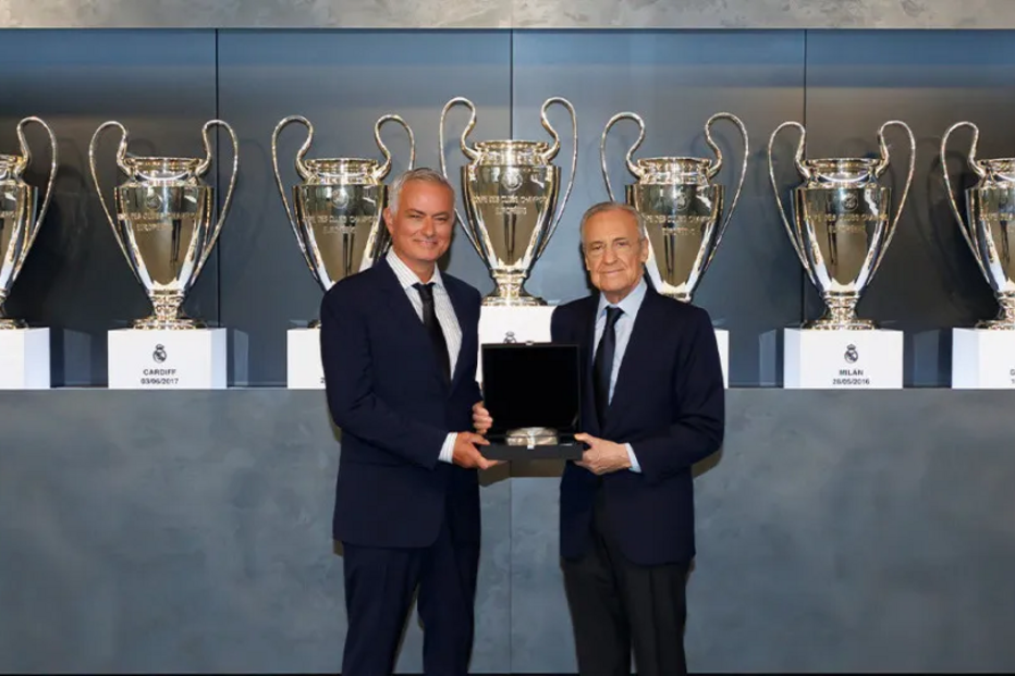 Mourinho oficializou contrato, esta terça-feira, e diz ser 