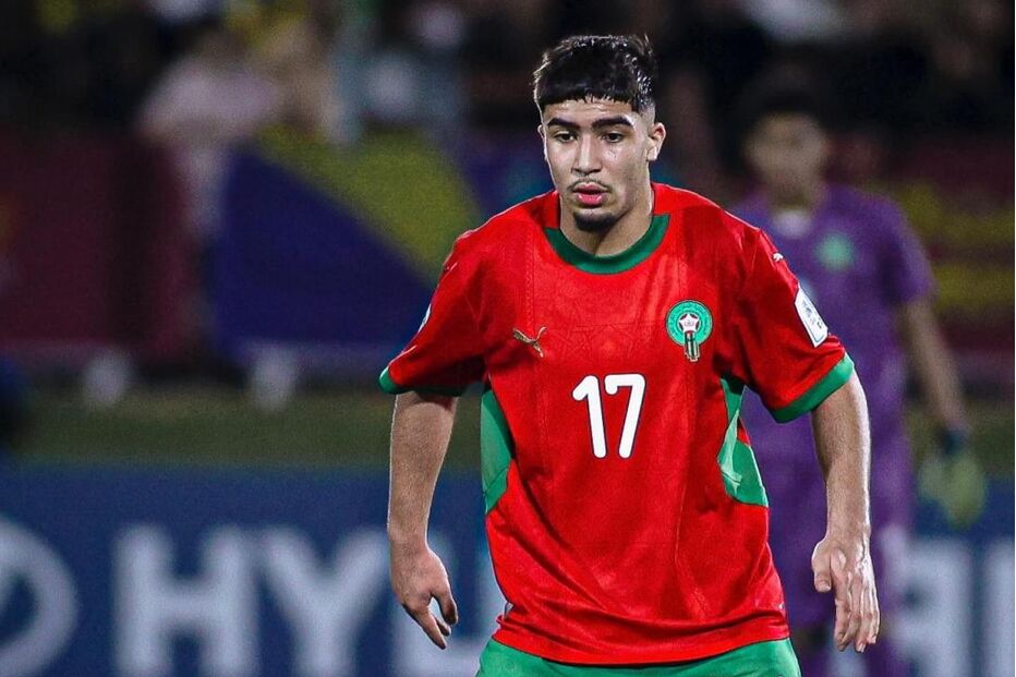 Lateral Zekri está perto de assinar pelo Sporting