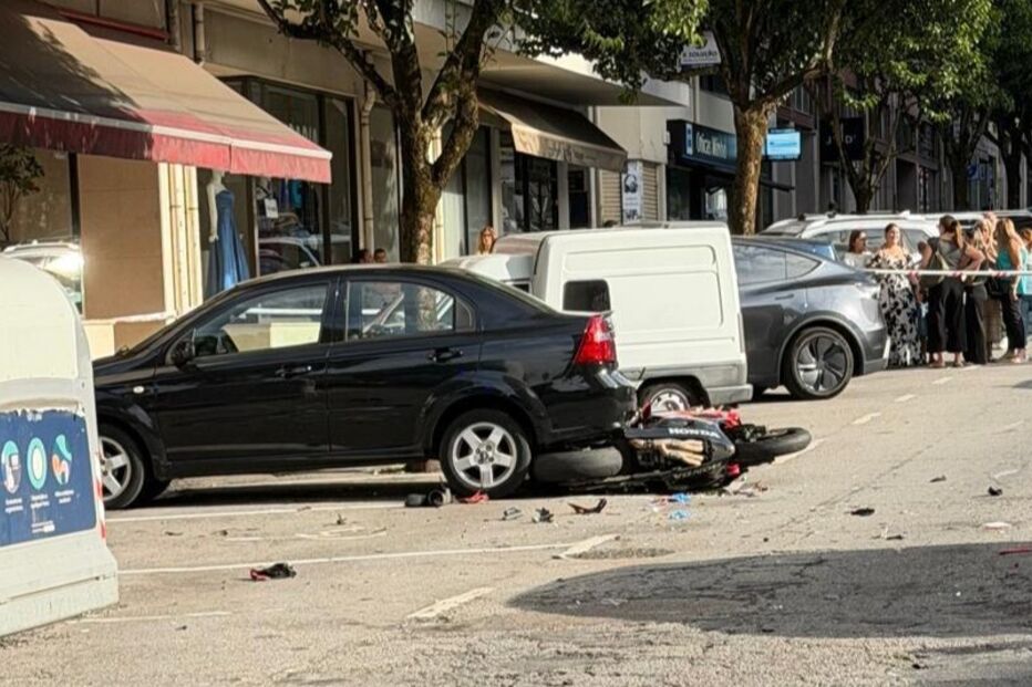 Motociclista gravemente ferido após colidir com carro em Braga