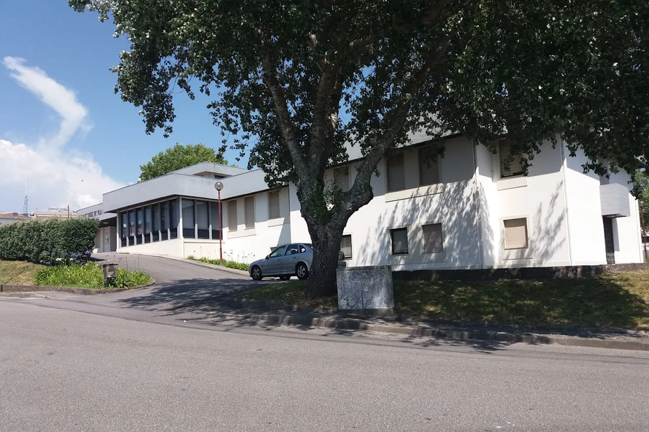 Atividade assistencial da Unidade de Saúde Familiar (USF) Vale do Âncora, em Caminha, começou esta terça-feira a funcionar temporariamente numa antiga escola devido a uma inundação