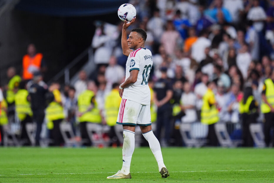 Mbappé assinou 'hat-trick', esta quarta-feira, na vitória do Real Madrid sobre a Real Sociedad
