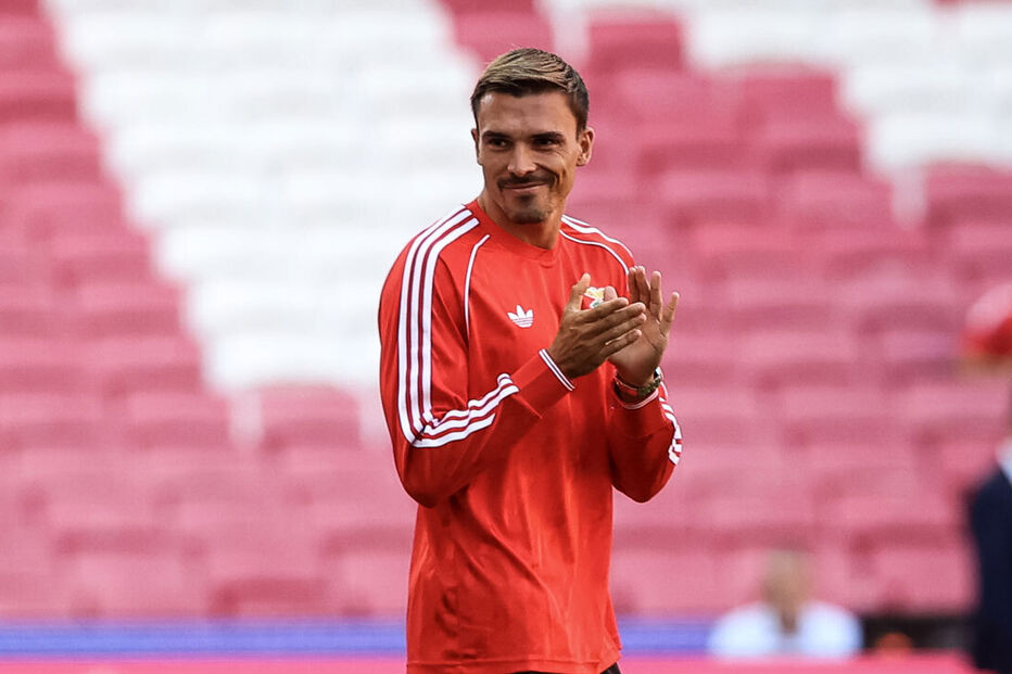 João Palhinha antes do Benfica-Estoril