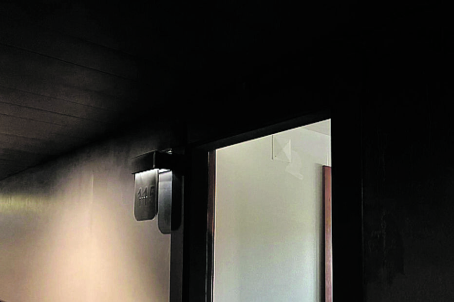 Danos nas paredes dos quartos