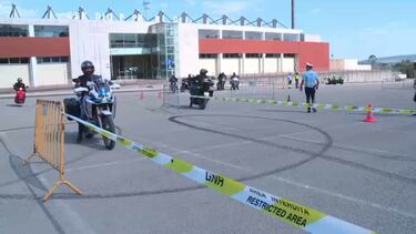 Motociclistas aperfeiçoam condução em exercício promovido pela GNR