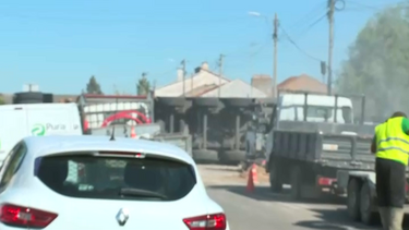 Camião despista-se e fica atravessado na EN 110 em Tomar. Trânsito cortado