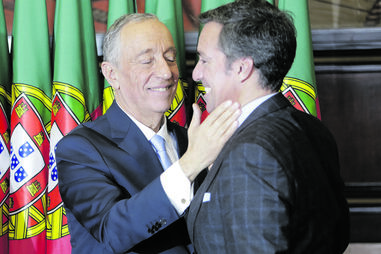 Mensagens e emails contradizem depoimento de filho de Marcelo Rebelo de Sousa no caso das gémeas luso-brasileiras
