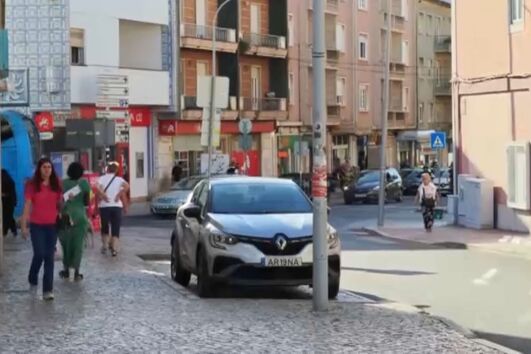 Imigrante ilegal detido após confronto físico com agentes da PSP