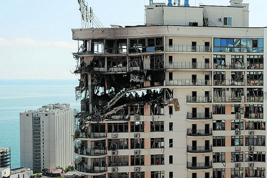 Prédio residencial foi atingido por ataque russo em Odessa