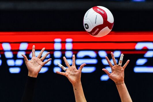 Portugal qualificado para 'oitavos' do Europeu de voleibol após derrota de Israel