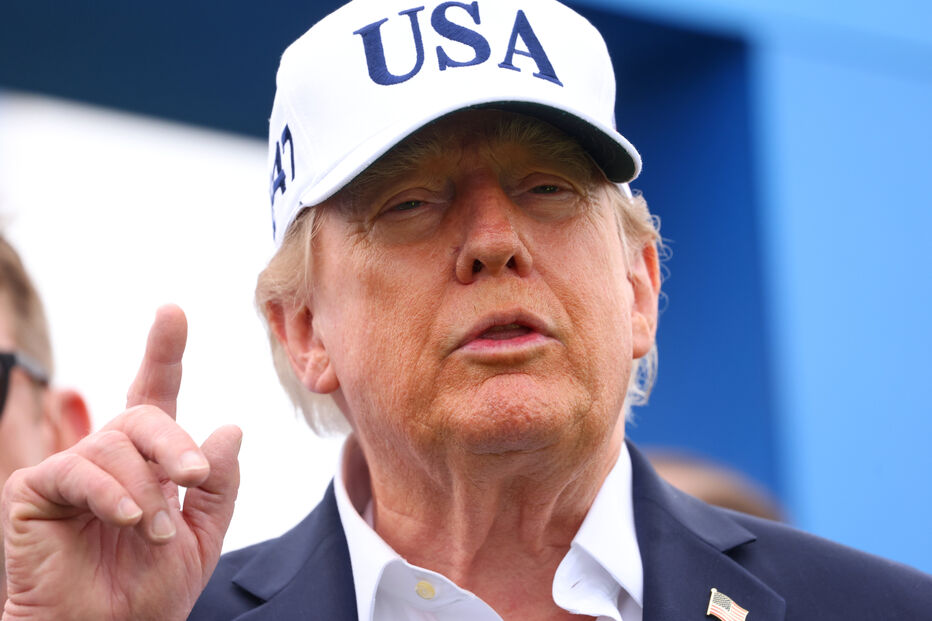 Trump disse, este domingo, que EUA sairão do Irão, a não ser que decida 
