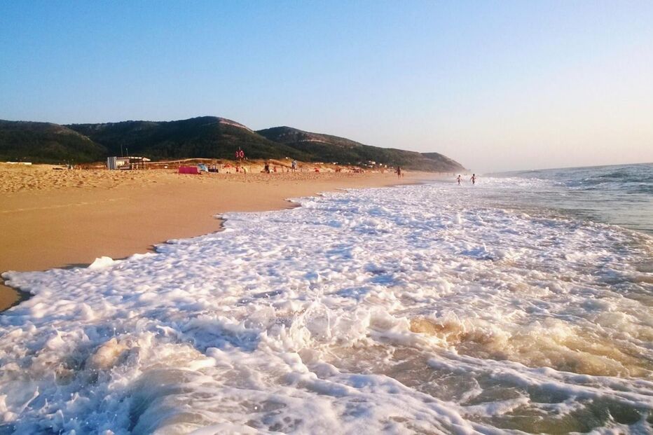 Foi encontrado um corpo, ao início da manhã desta segunda-feira, na praia de Quiaios, na Figueira da Foz