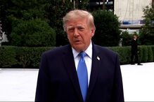 Trump considera Comité do Nobel da Paz 'corrupto' e diz que Pillay é uma desconhecida
