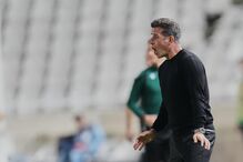 Marco Silva em alerta máximo nos Açores