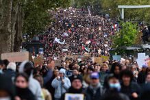 Mais de cem mil pessoas manifestam-se em Paris para exigir poder de compra e defender os serviços públicos