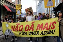 Protesto pela habitação no Porto
