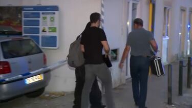 Pai de jovem de 15 que matou a mãe em Algés detido por violência doméstica. Julgamento ainda decorre