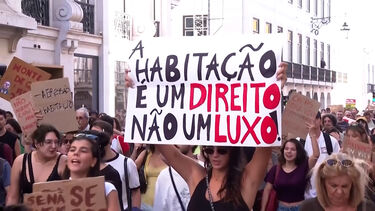 Milhares manifestam-se em Lisboa contra o aumento do custo de vida