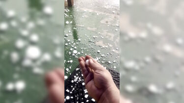 Granizo do tamanho de bolas de golfe atinge o Arizona durante tempestade 