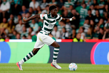 Doumbia saiu muito valorizado com a estreia na seleção italiana