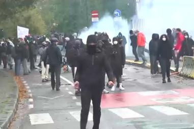 Mais de 100 detidos em protestos contra cortes orçamentais em Bruxelas