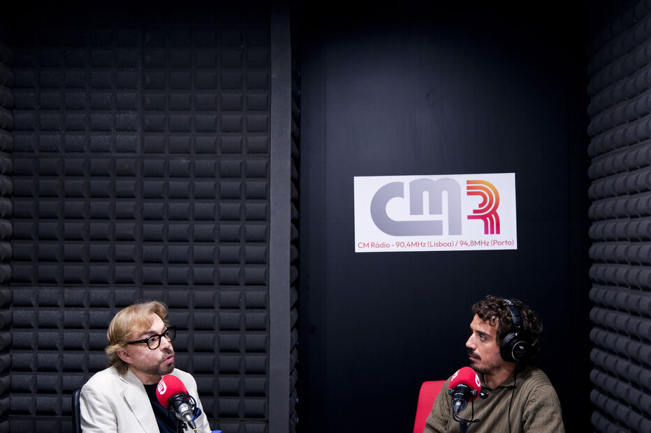 Diogo Martins em estúdio da CM Rádio, onde recordou os seus primeiros passos