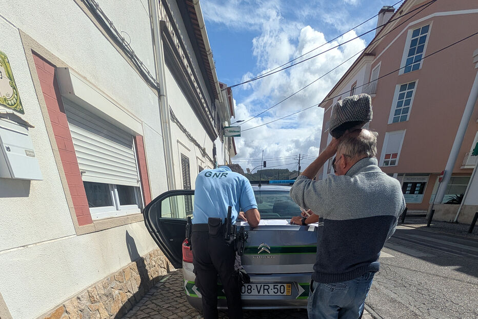GNR detém homem após burla do falso acidente com cartões bancários