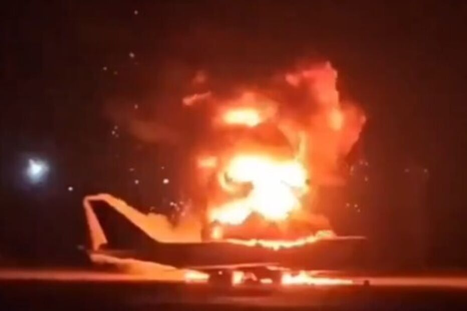 Houthis atacam aeroporto de Riade