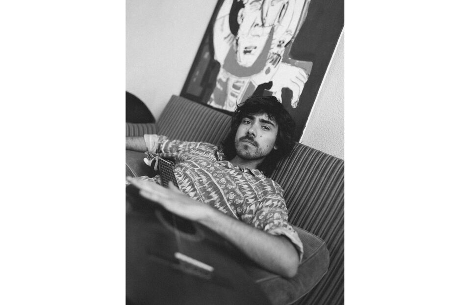 Diogo Zambujo, filho de António Zambujo, lança primeiro disco