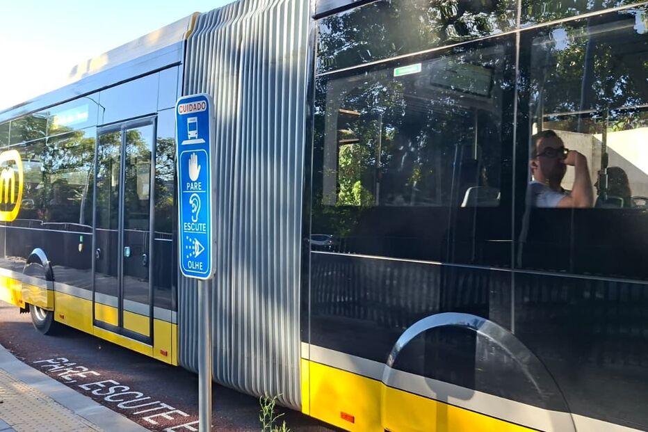 Menor atropelado por metro de superfície em Coimbra
