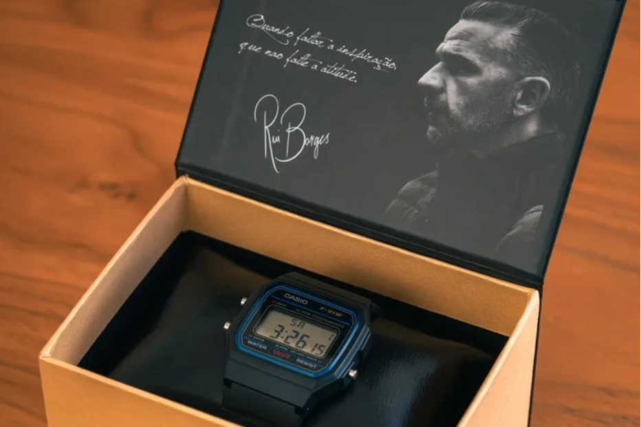 Relógio Casio F-91W com dedicatória de Rui Borges