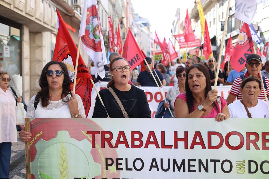 Protesto em Coimbra contra o aumento do custo de vida 