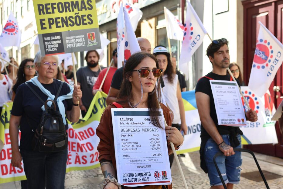 Protesto em Coimbra contra o aumento do custo de vida 