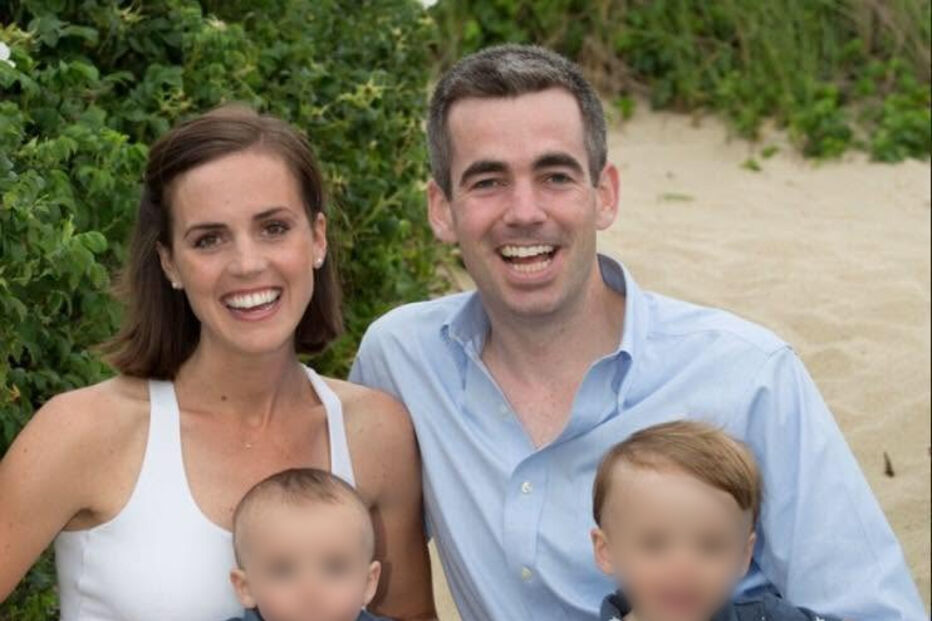 John Kennedy Jr. com a família