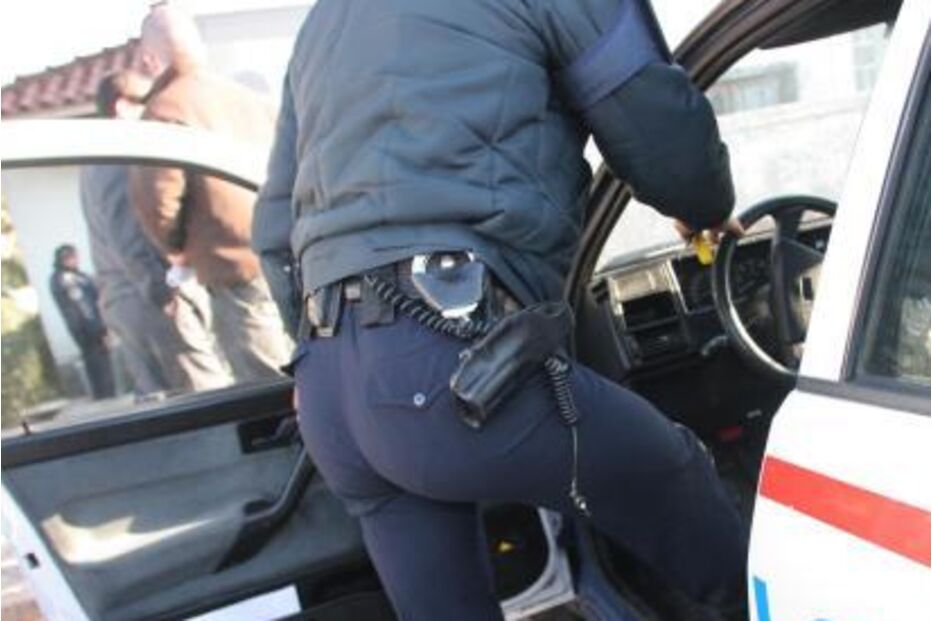 Homem detido pela PSP de Lisboa por assaltar loja à pedrada