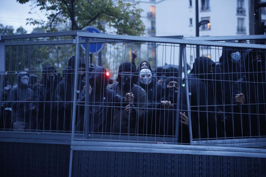 and cuts to public services in Paris, France, 24 October